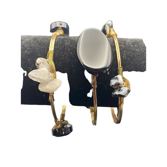 Black and gold tone wire-wrapped bangles adorned with black and white stones set - Picture 6 of 8